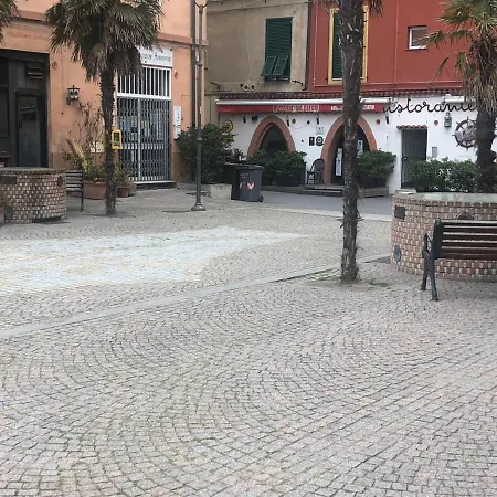 Fronte Mare Альбиссола-Марина